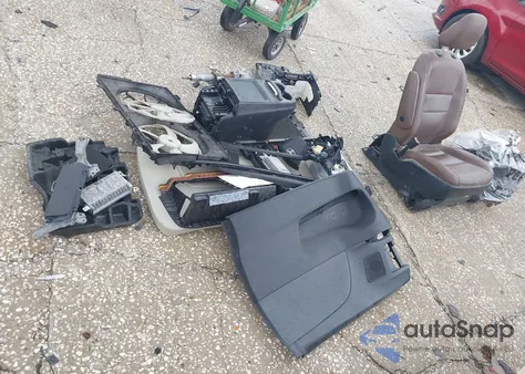 2017 Toyota Sienna Limited 7 Passenger из США, поврежденный, VIN 5TDYZ3DC3HS795424